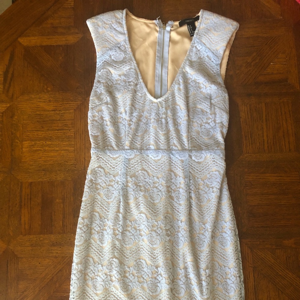 Light blue lace on tan dress! Size small ☺️